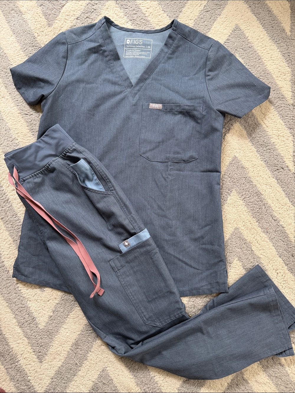 Figs Charcoal Scrub Top and Jogger Pants with Pink Drawcord